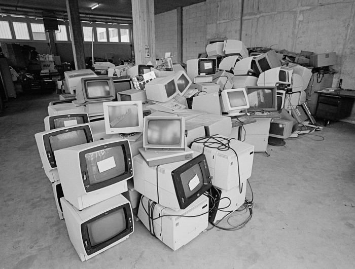 computer-recycling-1990